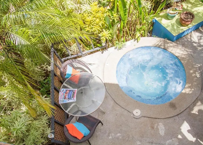 Tamarindo Village Hotel
