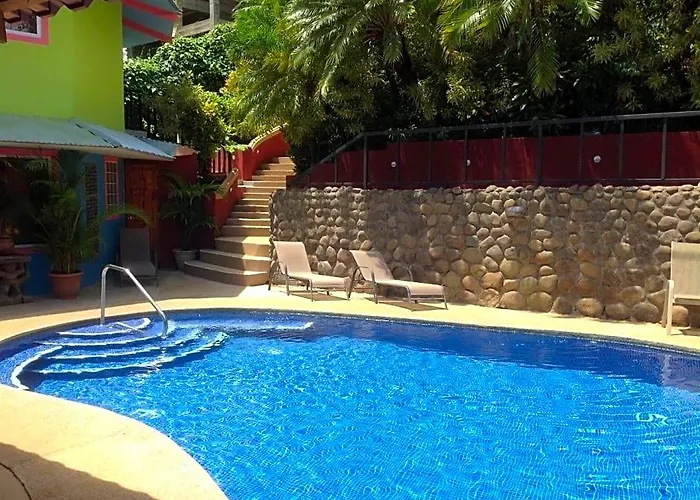 Tamarindo Village Hotel 3*