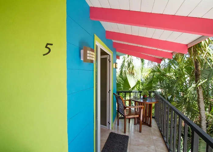 Tamarindo Village Hotel 3*